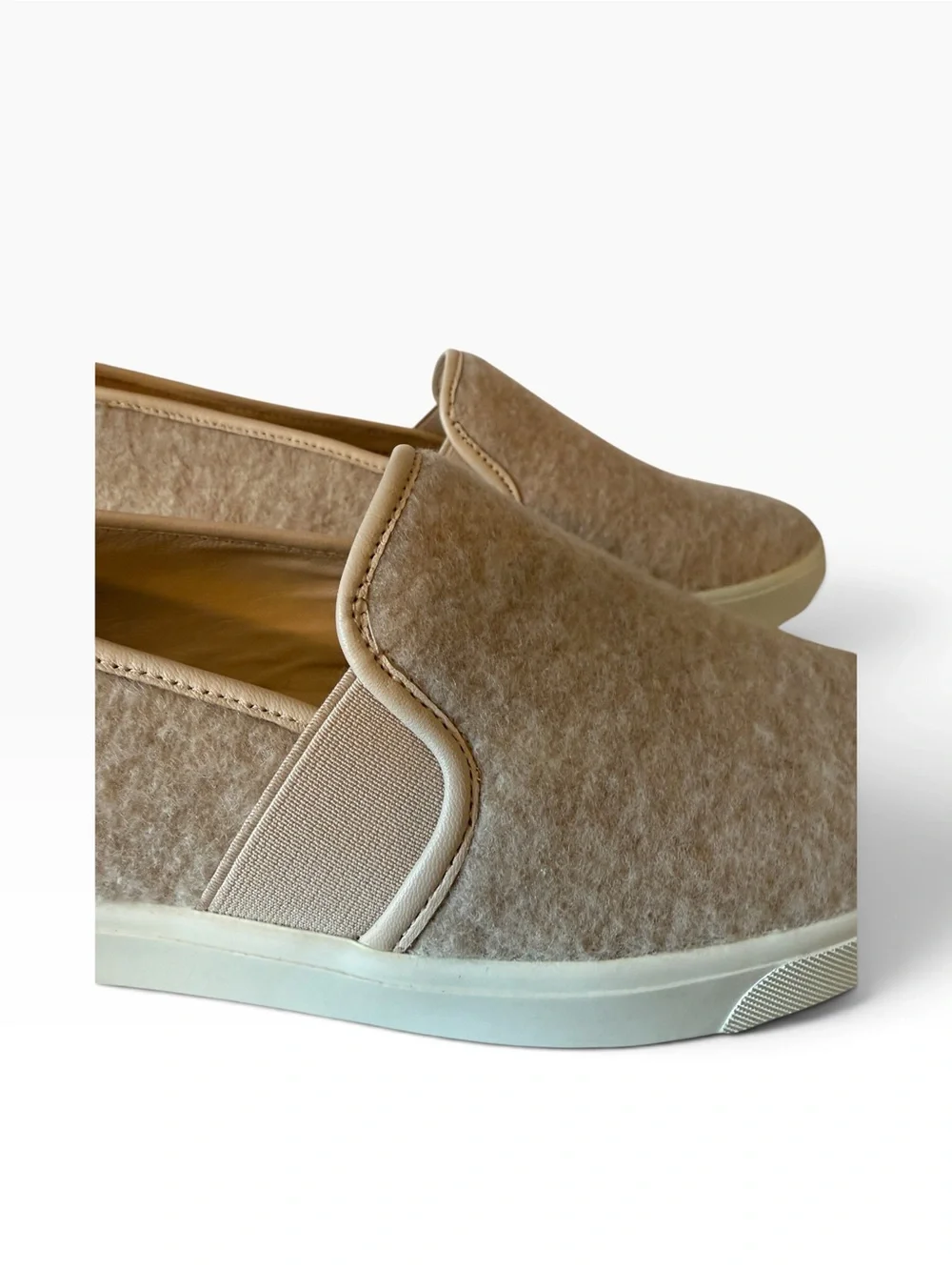 Vince Blair Cashmere in New Zealand Wool Women’s  Slip-On Shoes Size 8M NEW